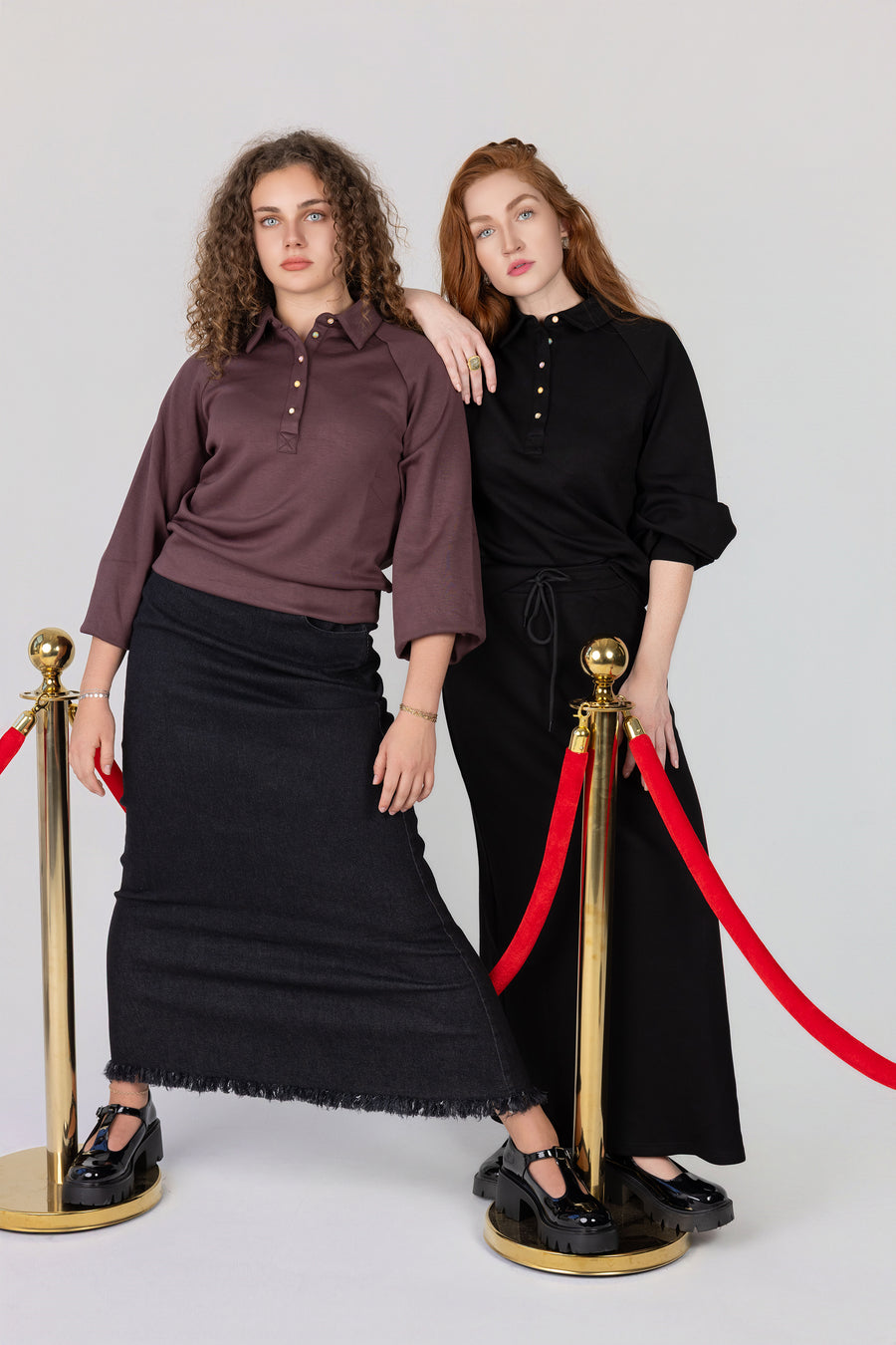 Pearl Collar Sweatshirt