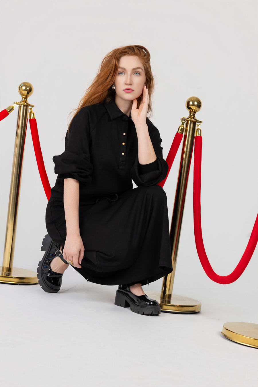 Pearl Collar Sweatshirt