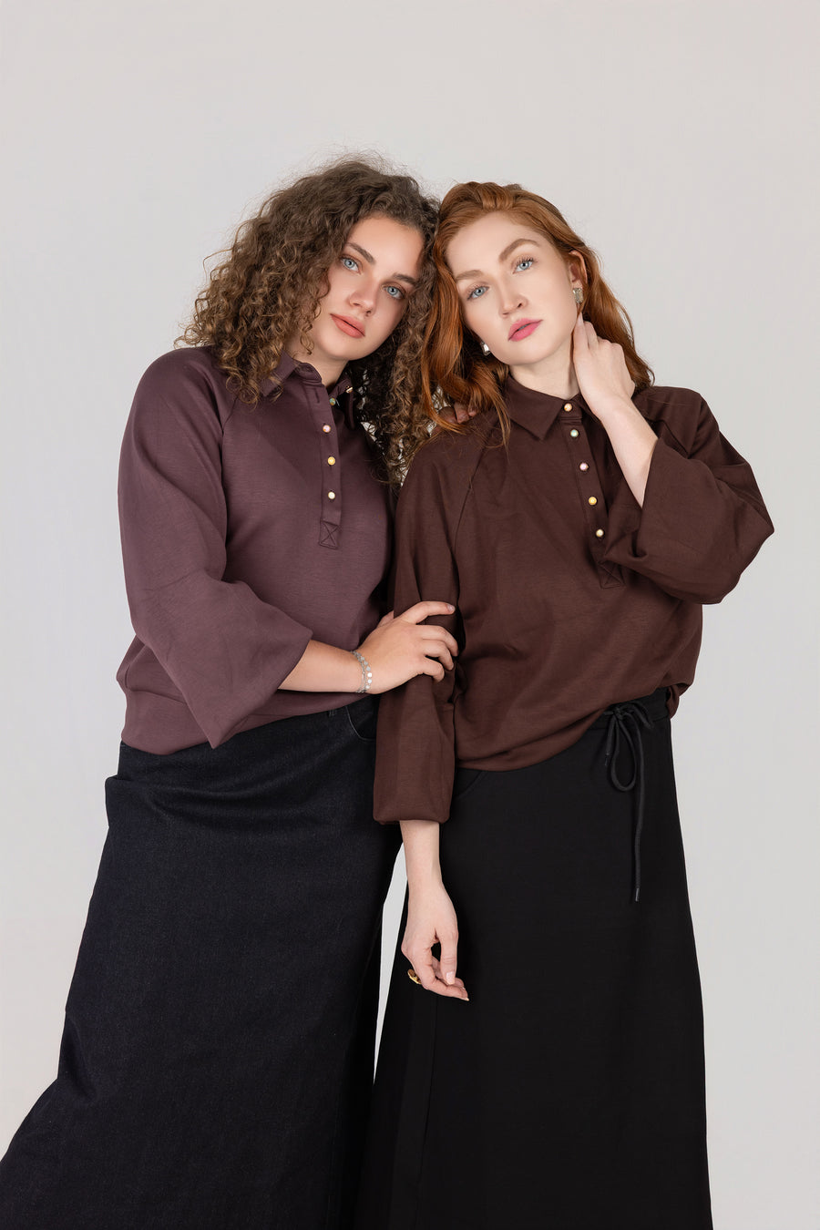 Pearl Collar Sweatshirt