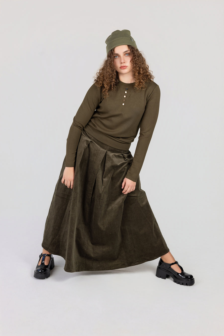 Jewel Ornament Sweatshirt